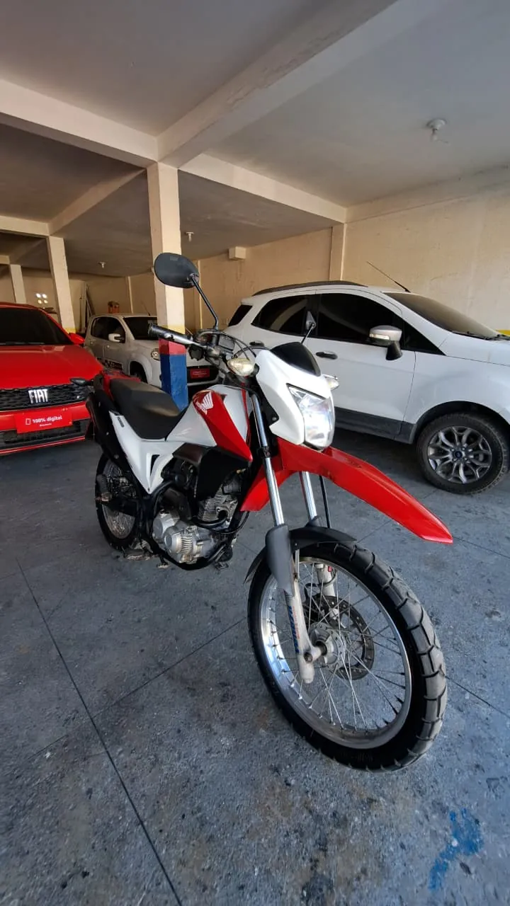HONDA BROS 160 ESDD FRENTE DIREITA
